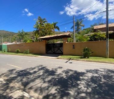 Cunha Cabin | Chalés Pequena Floresta