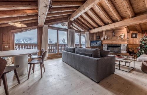 Courchevel Ski Chalet | Chalet à Courchevel avec piscine, jacuzzi et vue panoramique - FR-1-613A-13