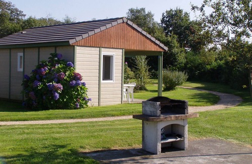 Pleumeur-Bodou Ski Chalet | Chalet 2-5 pers. in Holiday Village