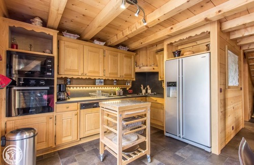 Les Houches Ski Chalet | chalet 4*SPA TOUT CONFORT lit fait serviette de bain vue sur toute la chaine