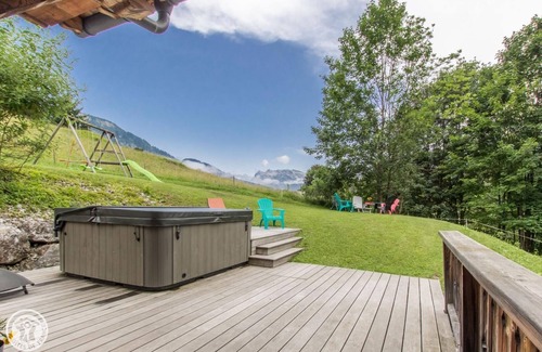 Les Houches Ski Chalet | chalet 4*SPA TOUT CONFORT lit fait serviette de bain vue sur toute la chaine