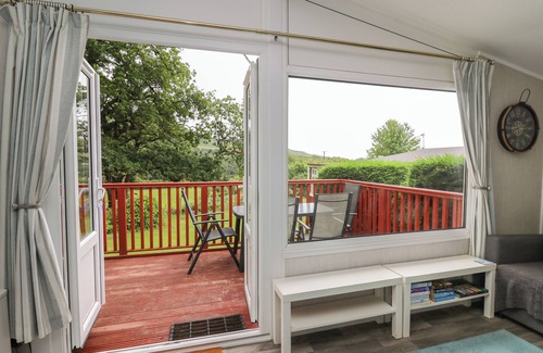 Tywyn Cottage | CHALET 64, family friendly, character holiday cottage in Tywyn