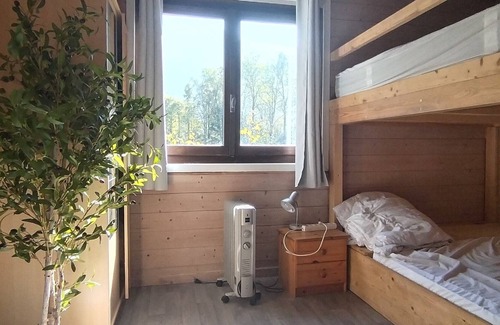 Entremont Ski Chalet | Chalet 8 people - Large garden + river