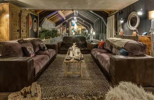Val-d'Isere Ski Chalet | Chalet 8 Rooms 14 People