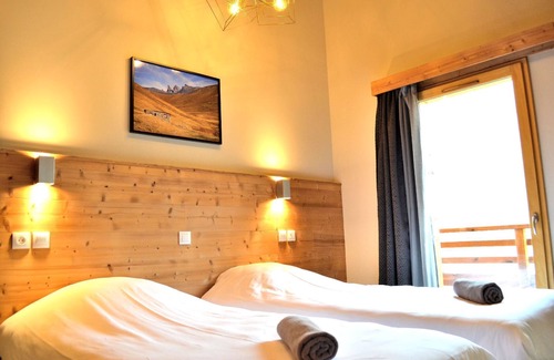 Oz-en-Oisans House | Chalet 800, cosy and luxury mountain chalet near Alpe d'Huez 4p