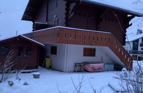 Thollon-les-Memises Ski Chalet | Chalet a 5-minute walk from the ski lifts