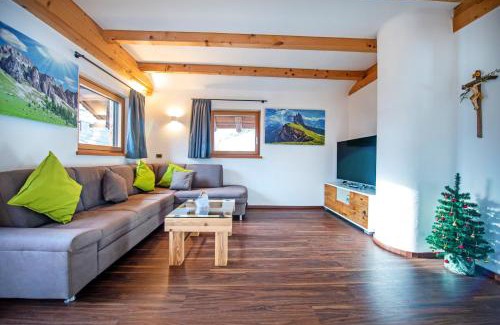 Santa Cristina Val Gardena Ski Chalet | Chalet Aghel