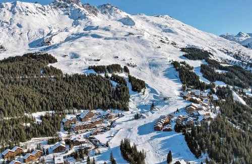 Meribel Ski Chalet | Chalet Airelles - Luxe et Confort au Pied des Pistes avec SPA et Services de Conciergerie - FR-1-613-52