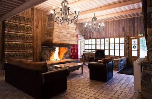 Arc-2000 Apartment | Chalet Altitude - Chalet de l'Ours* - 8 Room Duplex Apartment 14 People