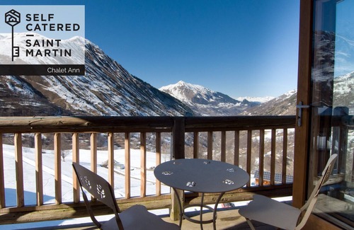 Les Belleville Ski Chalet | Chalet Ann | Fabulous 5-bedroom ski chalet with amazing views in Les 3 Vallées