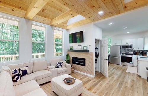 Windsor Hills House | Chalet at Dreaming Creek