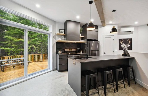Chertsey Ski Chalet | Chalet AuCalm | Spa | Lake access