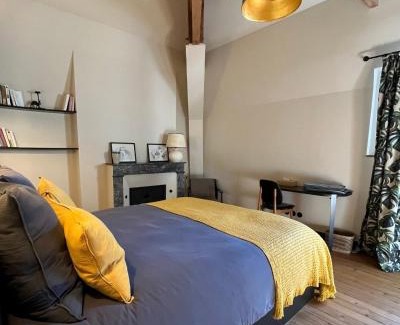 Lormont House | chalet baron