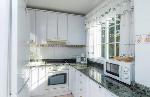 Mal Pas-Bon Aire Ski Chalet | Chalet 'Cas Ferrer' close to the Beach with Garden & Wi-Fi