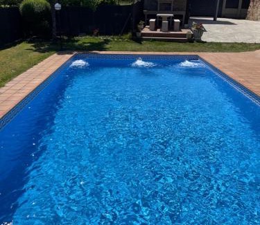 Arbo House | Chalet casa con piscina en ARBO Vigo