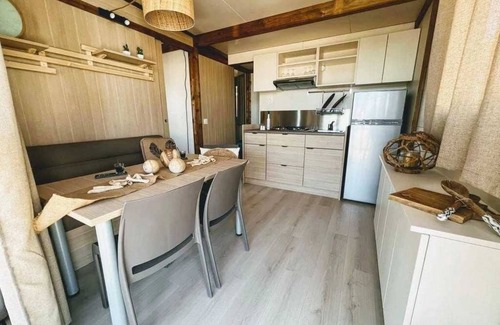 La Seyne-sur-Mer Ski Chalet | Chalet - ccaibdf - Two Bedroom Chalet, Sleeps 5