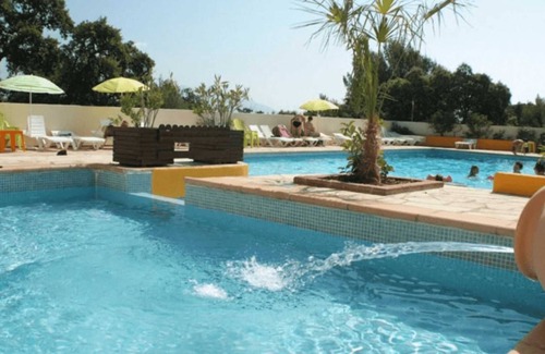 La Seyne-sur-Mer Ski Chalet | Chalet - ccaibdf - Two Bedroom Chalet, Sleeps 5