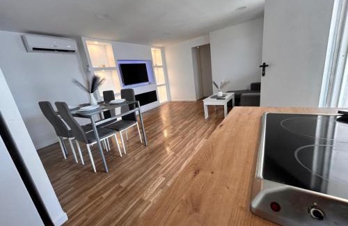 Benicarlo House | Chalet con piscina