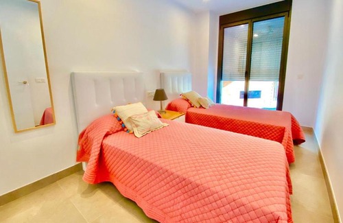Puerto Rey House | CHALET CON PISCINA PRIVADA EN LA URB. DE PUERTO REY