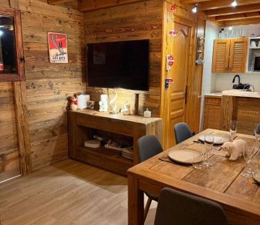 Les Gets Ski Chalet | Chalet Cosy Les Gets Vue Montagne