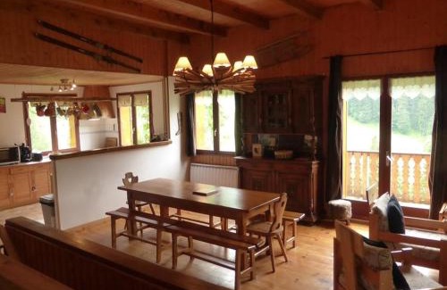 Beaufort Ski Chalet | Chalet cosy sur pistes avec cheminée, terrasse et studio indépendant pour 14 pers. - FR-1-342-239