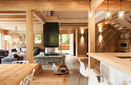 Chamonix-Mont-Blanc Ski Chalet | Chalet d'exception à Chamonix avec sauna, cheminée et proximité des pistes skiables - FR-1-343-181