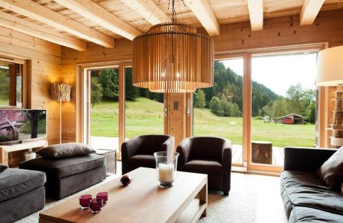 Chamonix-Mont-Blanc Ski Chalet | Chalet d'exception à Chamonix avec sauna, cheminée et proximité des pistes skiables - FR-1-343-181