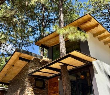 Mazamitla Ski Chalet | Chalet de Montaña con Jacuzzi y Futbolito