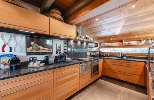 Les Praz-de-Chamonix Ski Chalet | Chalet Des Drus - view on the mountains