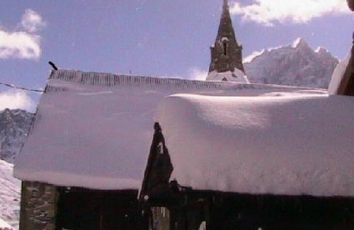 La Grave Apartment | Chalet des Glaciers - Small furnished apartment in an old farm