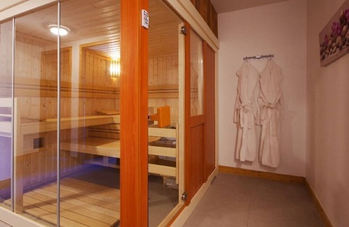Plangagnant Ski Chalet | Chalet Edelweiss