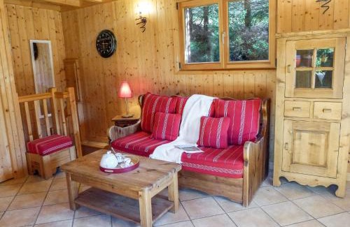 Les Bossons Ski Chalet | Chalet Evasion by Interhome