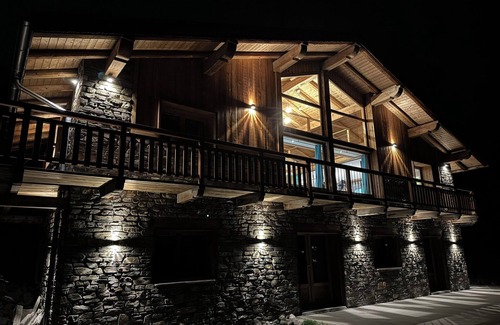 Montvalezan Ski Chalet | Chalet Evidence in Savoie