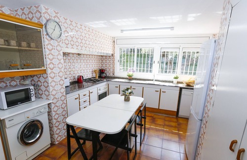 Salou Ski Chalet | Chalet for 8 people in Salou-Turismar