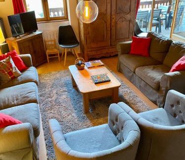 Bourg-Saint-Maurice Ski Chalet | Chalet Fr Gilkens Arc 1600