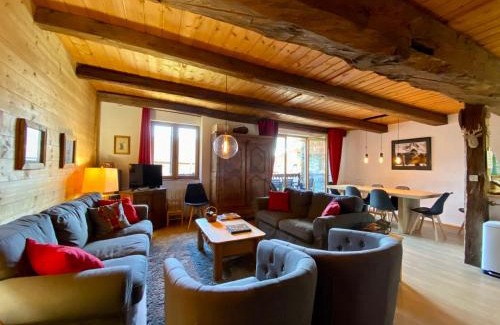 Bourg-Saint-Maurice Ski Chalet | Chalet Fr Gilkens Arc 1600