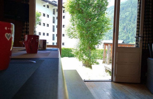 Les Contamines-Montjoie Ski Chalet | Chalet Bellaval - Traditional in the heart of the village!
