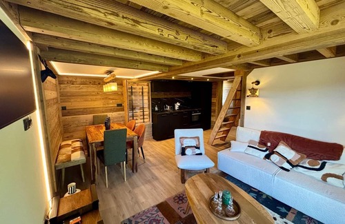 Notre-Dame-de-Bellecombe Ski Chalet | CHALET LILOU, small renovated chalet facing the slopes