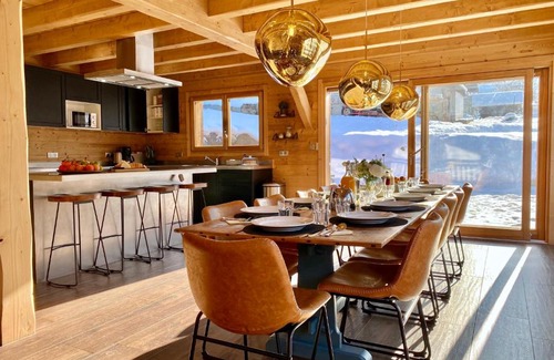 Morzine House | Chalet Gouter- Great central location with Jacuzzi