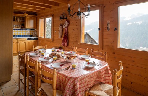 Les Gets Ski Chalet | Chalet Hibou