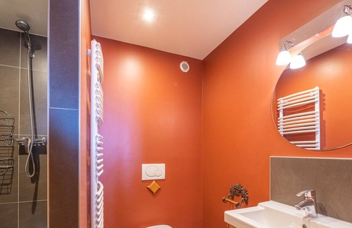 Viel-Alpe Ski Chalet | Chalet Huez, 7 bedrooms, 15 persons
