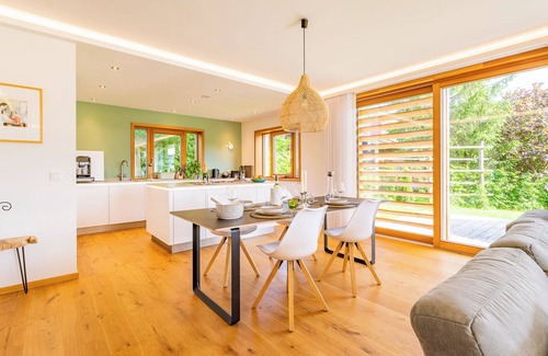 Groissenbach House | Chalet im Winkl, approx. 200sqm with balcony and terrace, for up to 7 people