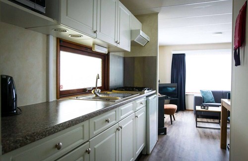 Udenhout House | Chalet in Duinhoeve With Van Gogh Style