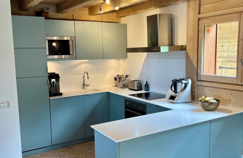 Sainte-Foy-Tarentaise Ski Chalet | Chalet in the heart of the resort, less than 4 minutes from the slopes, shops and restaurants.