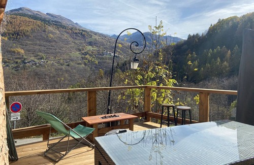 Saint-Martin-d'Arc Ski Chalet | Chalet in the heart of the mountains