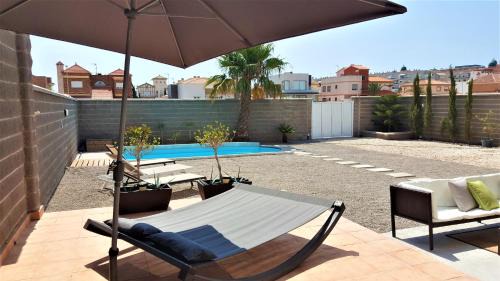 Roquetas de Mar Ski Chalet | Chalet Irlanda - 5 bedrooms PRIVATE HOUSE 300M FROM BEACH