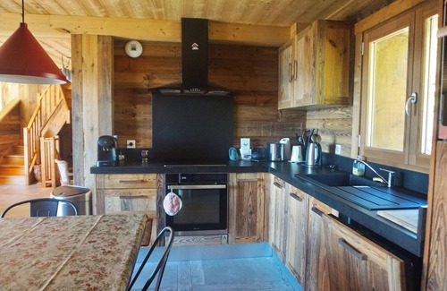 Font-Romeu-Odeillo-Via Ski Chalet | Chalet Les 3 Biches, resort center