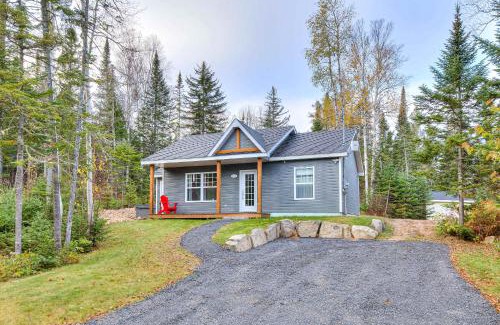 Notre-Dame-de-la-Merci Ski Chalet | Chalet La Chouette with Private Spa Access to Ouareau Forest