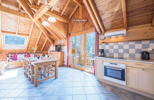 Valloire Ski Chalet | Chalet 'La Mouliniere 1' with Mountain View, Balcony and Wi-Fi