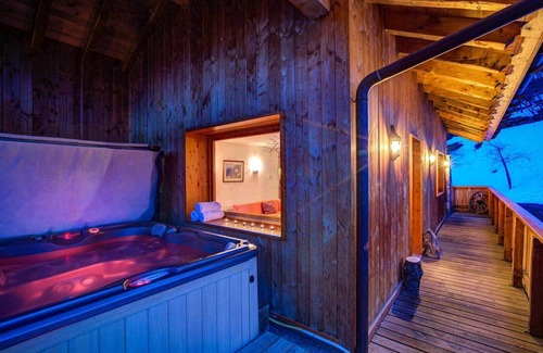Meribel Ski Chalet | Chalet Laetitia - Meribel